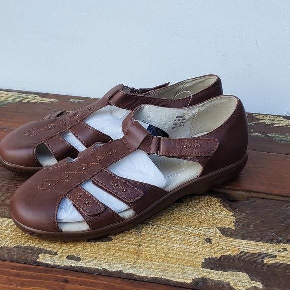 New Slip On Comfort Sandals Sz 9.5 - Picture 5 of 12